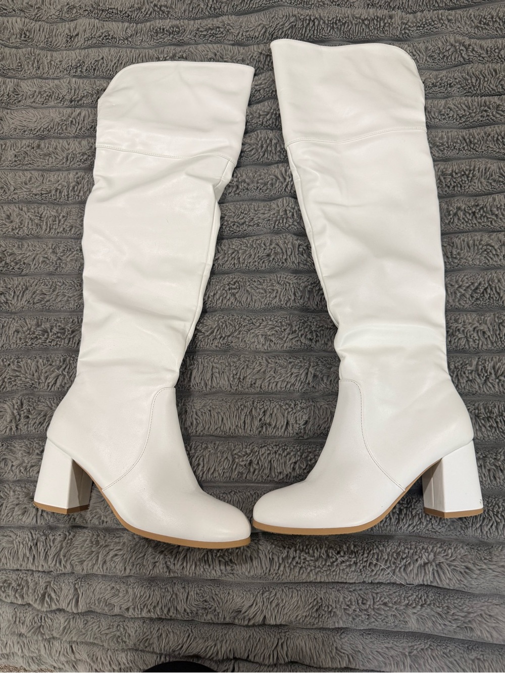Over-the-Knee White Block Heel Boots - Women's Fashion Boots
